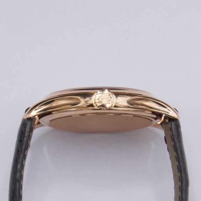 Patek Philippe Calatrava 5227R-001 Image 7